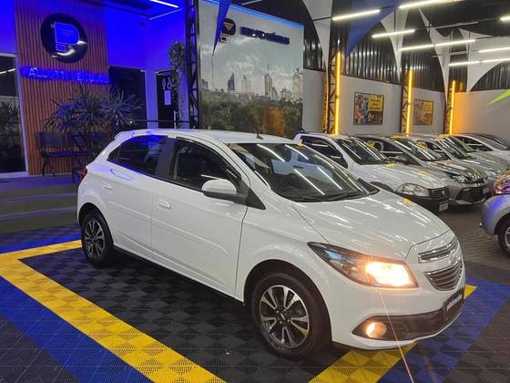 CHEVROLET ONIX 1.4 MPFI EFFECT 8V FLEX 4P MANUAL
